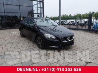 disassembly passenger cars Volvo V-40 V40 (MV), Hatchback 5-drs, 2012 / 2019 1.6 D2 2012/10