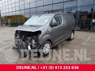 Peugeot Expert Expert (V1/VA/VB/VE/VF/VT/VY), Van, 2016 2.0 Blue HDi 120 16V picture 3