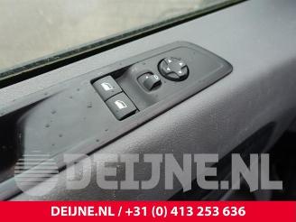 Peugeot Expert Expert (V1/VA/VB/VE/VF/VT/VY), Van, 2016 2.0 Blue HDi 120 16V picture 18