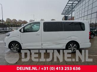 Toyota ProAce ProAce Verso, Bus, 2016 2.0 D-4D 150 16V picture 5