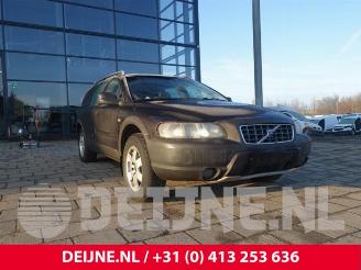 Coche siniestrado Volvo Xc-70 XC70 (SZ), SUV, 2000 / 2007 XC70 2.4 T 20V 2001/3