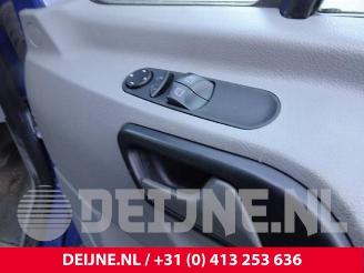 Volkswagen Crafter Crafter, Bus, 2006 / 2013 2.5 TDI 30/32/35 picture 18