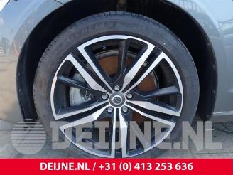 Volvo V-60 V60 II (ZW), Combi, 2018 2.0 T6 16V Twin Engine picture 10