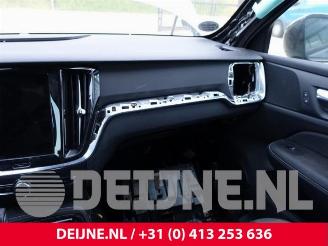 Volvo V-60 V60 II (ZW), Combi, 2018 2.0 T6 16V Twin Engine picture 29