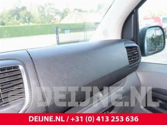 Peugeot Expert Expert (V1/VA/VB/VE/VF/VT/VY), Van, 2016 2.0 Blue HDi 120 16V picture 27