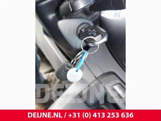 Peugeot Expert Expert (V1/VA/VB/VE/VF/VT/VY), Van, 2016 2.0 Blue HDi 120 16V picture 31