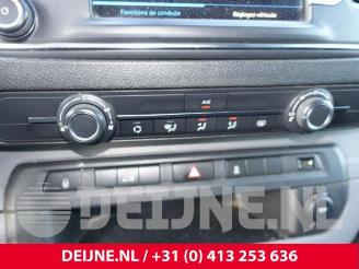 Peugeot Expert Expert (VA/VB/VE/VF/VY), Van, 2016 2.0 Blue HDi 120 16V picture 29