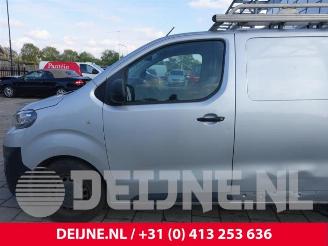 Peugeot Expert Expert (VA/VB/VE/VF/VY), Van, 2016 2.0 Blue HDi 120 16V picture 16