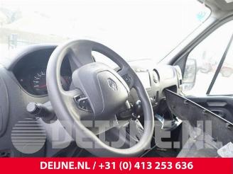 Renault Master Master III (FV), Van, 2010 2.3 dCi 125 16V FWD picture 20