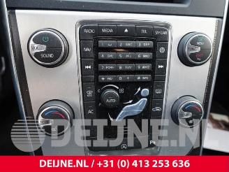 Volvo V-60 V60 I (FW/GW), Combi, 2010 / 2018 2.0 T3 16V picture 27
