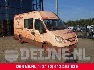 Autoverwertung Iveco Daily New Daily IV, Van, 2006 / 2011 35C18V, 35C18V/P, 35S18V, 35S18V/P 2007/4
