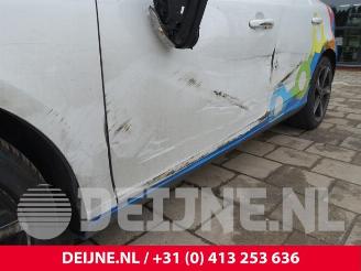 Volvo V-40 V40 (MV), Hatchback 5-drs, 2012 / 2019 2.0 D4 16V picture 11