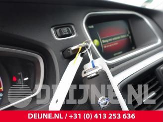 Volvo V-40 V40 (MV), Hatchback 5-drs, 2012 / 2019 2.0 D4 16V picture 21