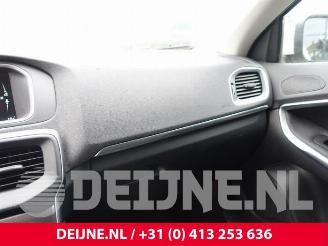 Volvo V-40 V40 (MV), Hatchback 5-drs, 2012 / 2019 2.0 D4 16V picture 26