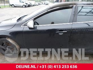 Volvo V-40 V40 (MV), Hatchback 5-drs, 2012 / 2019 2.0 D2 16V picture 15
