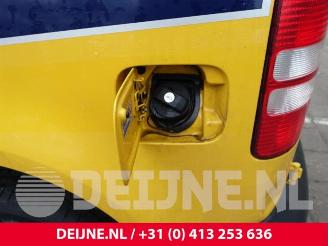 Volkswagen Caddy Caddy III (2KA,2KH,2CA,2CH), Van, 2004 / 2015 1.6 TDI 16V picture 32