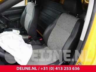 Volkswagen Caddy Caddy III (2KA,2KH,2CA,2CH), Van, 2004 / 2015 1.6 TDI 16V picture 19
