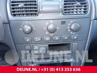 Volvo S-40 S40 (VS), Sedan, 1995 / 2004 2.0 16V picture 29