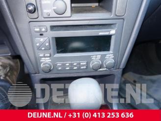 Volvo S-40 S40 (VS), Sedan, 1995 / 2004 2.0 16V picture 28