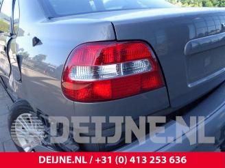 Volvo S-40 S40 (VS), Sedan, 1995 / 2004 2.0 16V picture 34