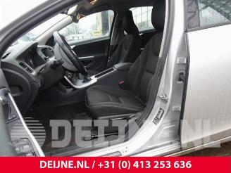 Volvo V-60 V60 I (FW/GW), Combi, 2010 / 2018 1.6 DRIVe picture 24