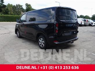 Ford Transit  picture 5