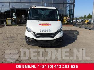 Iveco New Daily New Daily VI, Chassis-Cabine, 2014 33S14, 35C14, 35S14 picture 2