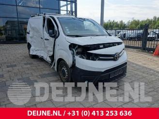 Salvage car Toyota ProAce ProAce, Van, 2016 1.6 D-4D 115 16V 2019/8