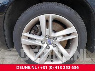 Volvo V-60 V60 I (FW/GW), Combi, 2010 / 2018 2.4 D6 20V Plug-in Hybrid AWD picture 18