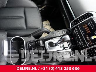 Porsche Cayenne Cayenne II (92A), SUV, 2010 / 2018 3.0 D V6 24V picture 19