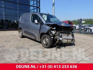 disassembly passenger cars Opel Combo Combo Cargo, Van, 2018 1.5 CDTI 130 2020/11