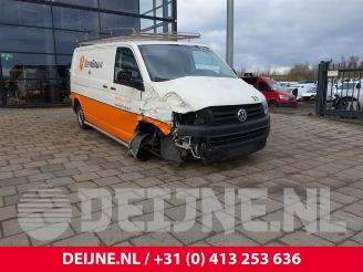 disassembly passenger cars Volkswagen Transporter Transporter T5, Van, 2003 / 2015 2.0 TDI DRF 2015/8