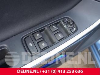 Volvo V-60 V60 I (FW/GW), Combi, 2010 / 2018 1.6 DRIVe picture 17