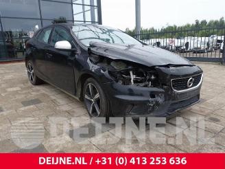 Vrakbiler auto Volvo V-40 V40 (MV), Hatchback 5-drs, 2012 / 2019 2.0 D2 16V 2017/7