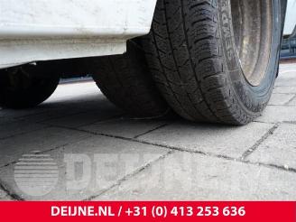 Renault Master Master III (FV), Van, 2010 2.3 dCi 165 16V RWD picture 17