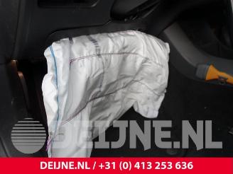 Volvo V-40 V40 (MV), Hatchback 5-drs, 2012 / 2019 2.0 T2 16V picture 20