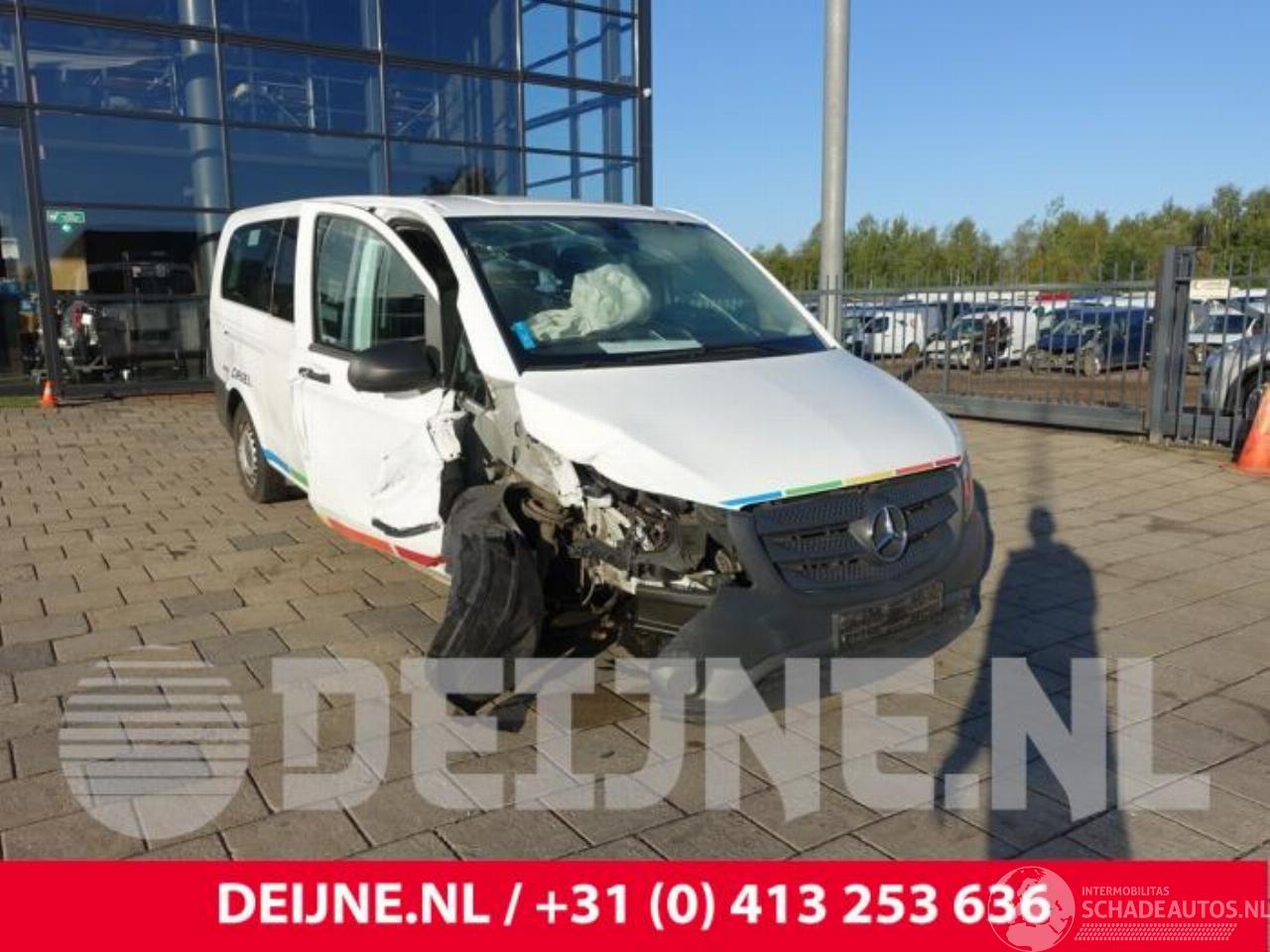 Mercedes Vito Vito Tourer (447.7), Bus, 2014 1.6 109 CDI 16V