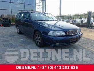 Autoverwertung Volvo V-70 V70 (GW/LW/LZ), Combi, 1997 / 2002 2.5 10V 1997/5