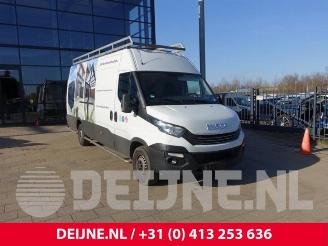 Salvage car Iveco New Daily New Daily VI, Van, 2014 33S14, 35C14, 35S14 2017/7