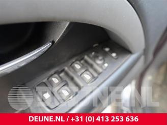 Volvo V-70 V70 (BW), Combi, 2007 / 2016 2.0 16V Flexifuel picture 16