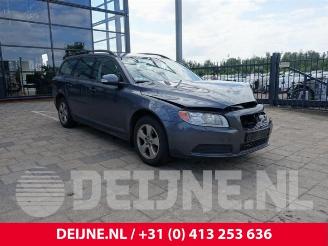Autoverwertung Volvo V-70 V70 (BW), Combi, 2007 / 2016 2.0 16V Flexifuel 2008/6