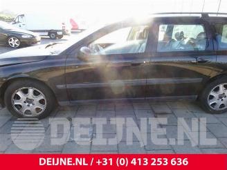 Volvo V-70 V70 (SW), Combi, 1999 / 2008 2.4 20V 140 picture 19