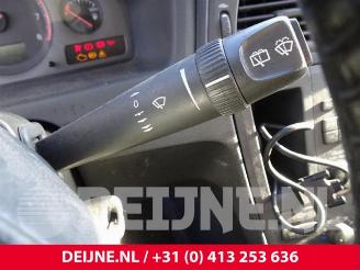 Volvo V-70 V70 (SW), Combi, 1999 / 2008 2.4 20V 140 picture 29