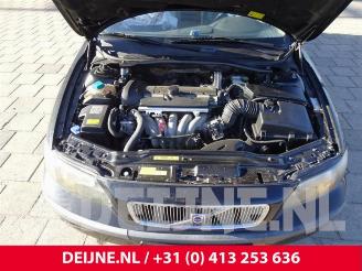 Volvo V-70 V70 (SW), Combi, 1999 / 2008 2.4 20V 140 picture 12