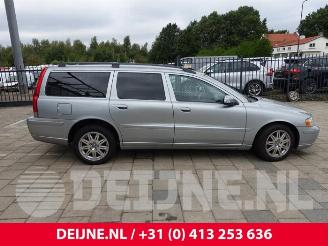 Volvo V-70 V70 (SW), Combi, 1999 / 2008 2.4 D5 20V picture 8