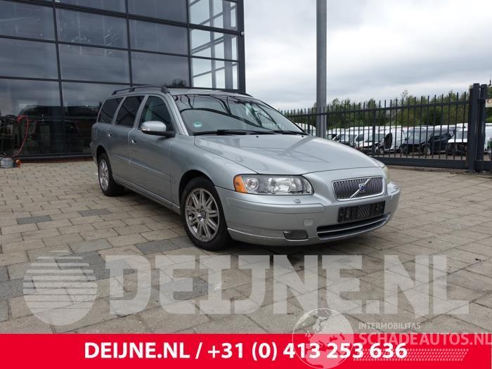 Volvo V-70 V70 (SW), Combi, 1999 / 2008 2.4 D5 20V