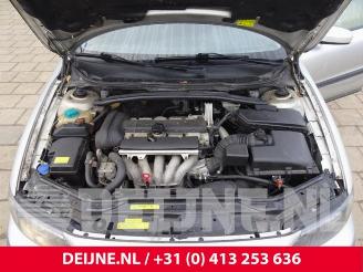 Volvo V-70 V70 (SW), Combi, 1999 / 2008 2.4 20V 170 picture 9