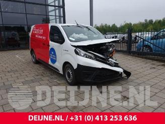 Voiture accidenté Toyota ProAce ProAce, Van, 2016 Electric Worker 2021/11
