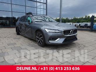 disassembly passenger cars Volvo V-60 V60 II (ZW), Combi, 2018 2.0 D4 16V 2019/2