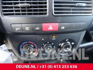 Opel Combo Combo, Van, 2012 / 2018 1.3 CDTI 16V ecoFlex picture 31